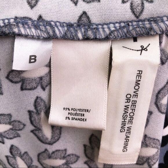 Ann Taylor Tossed Leaf Print Side-Tie Top - Picture 3 of 9